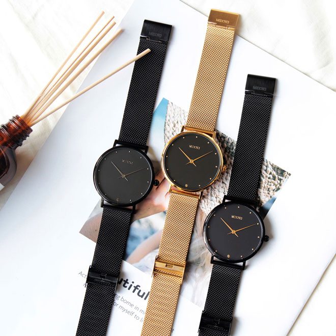 Black / Gold