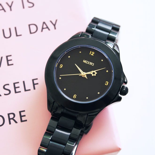 Black / Gold